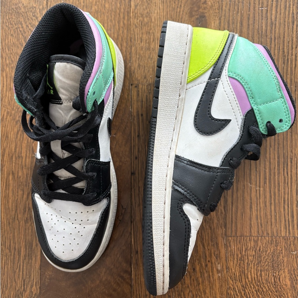 Youth Jordans
